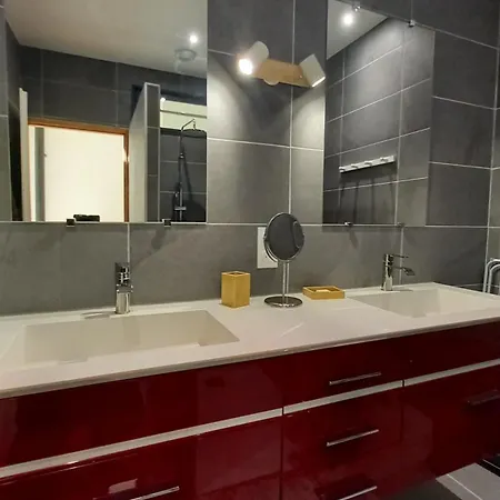 Du Buisson Vakantiehuis Parent